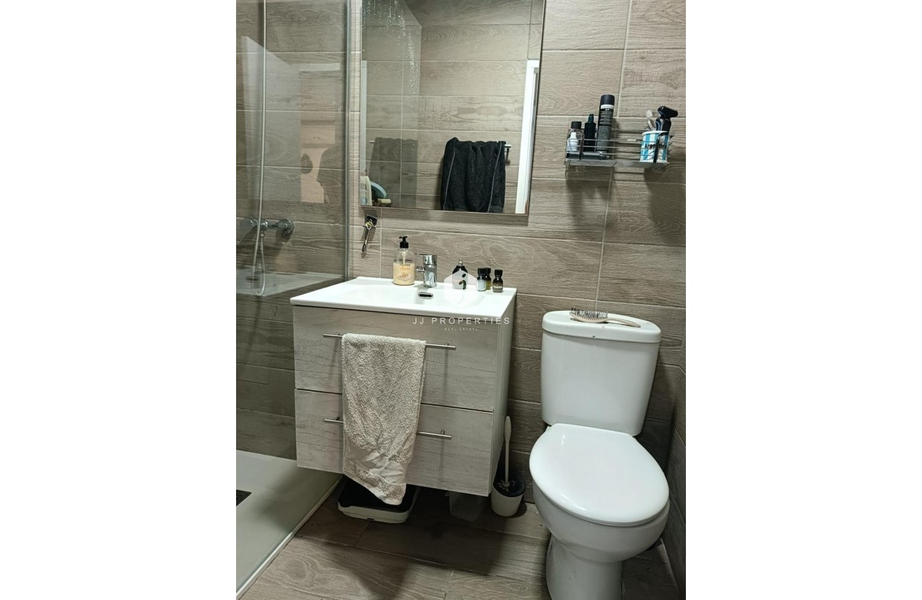 Resale - Chalet -
Torrevieja - La Siesta - El Salado - Torreta