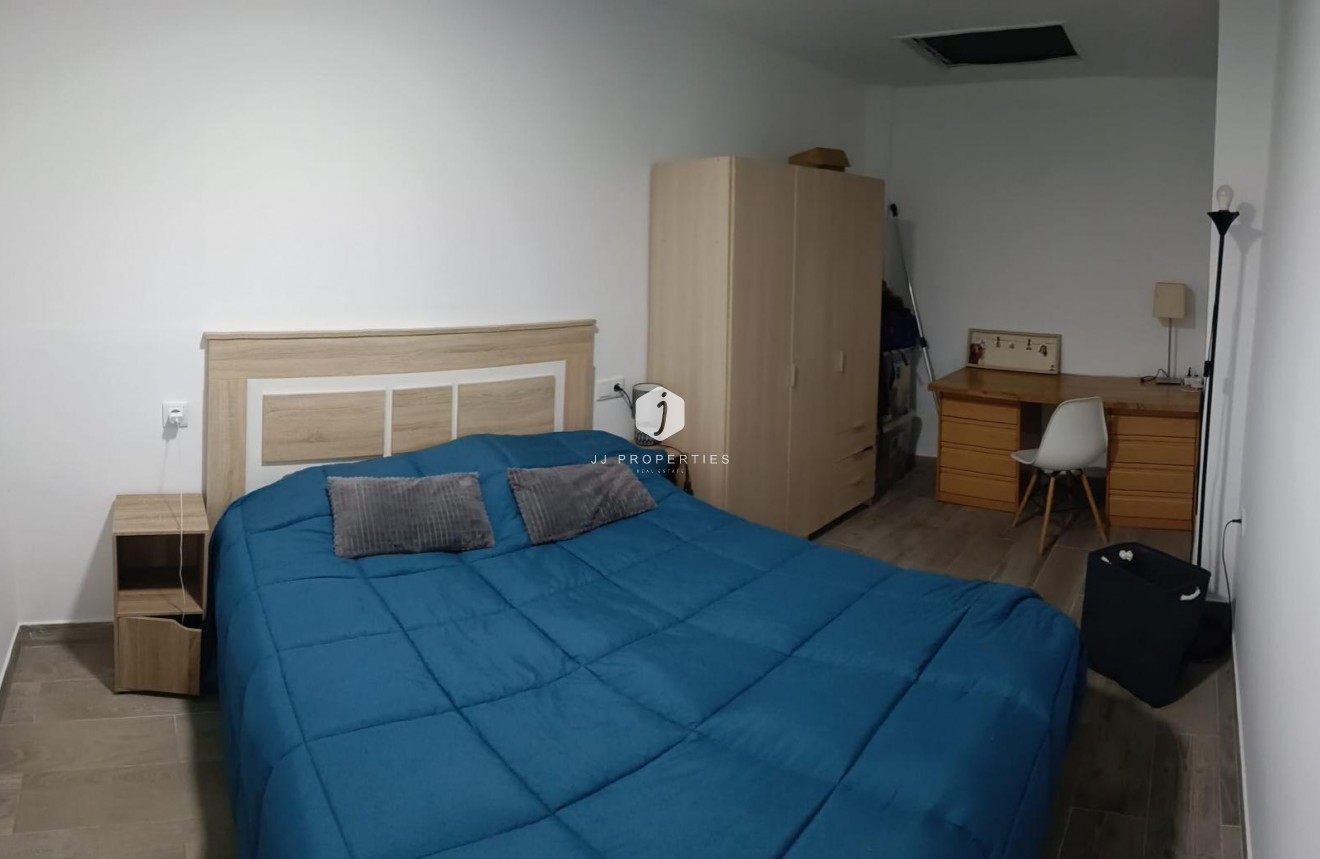 Resale - Chalet -
Torrevieja - La Siesta - El Salado - Torreta