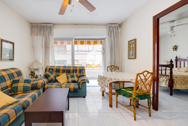 Segunda mano - Apartamento / piso -
Torrevieja - Playa del Cura