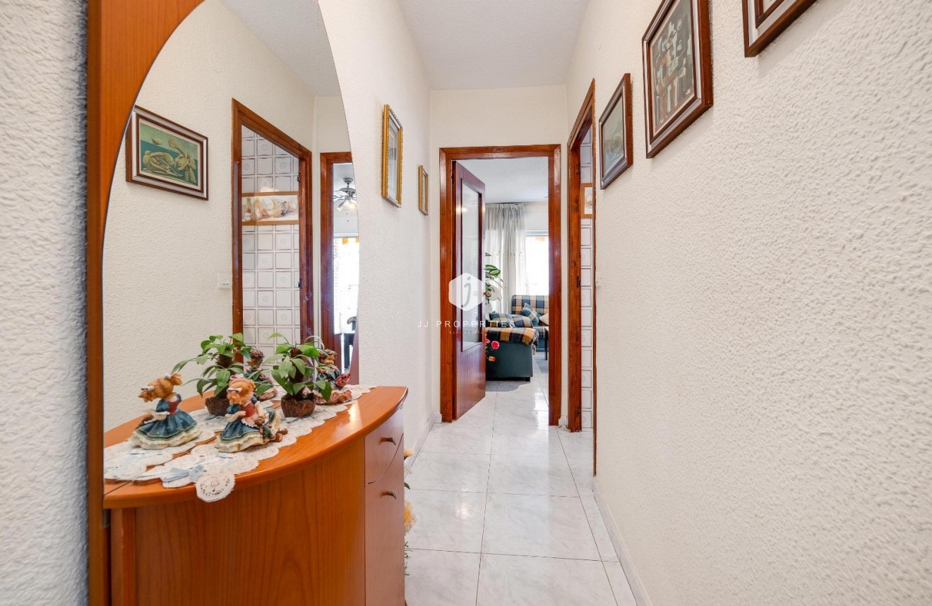 Segunda mano - Apartamento / piso -
Torrevieja - Playa del Cura