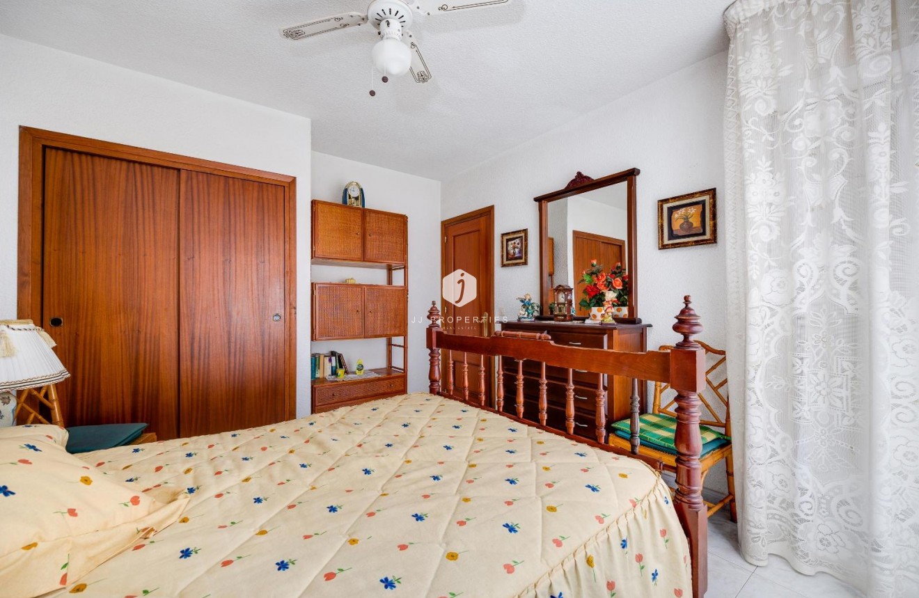 Segunda mano - Apartamento / piso -
Torrevieja - Playa del Cura