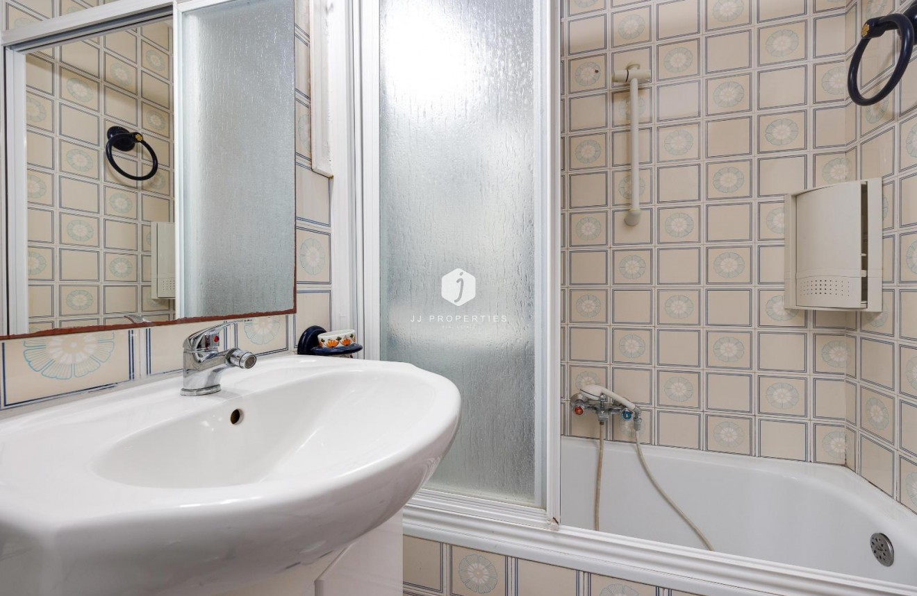 Segunda mano - Apartamento / piso -
Torrevieja - Playa del Cura