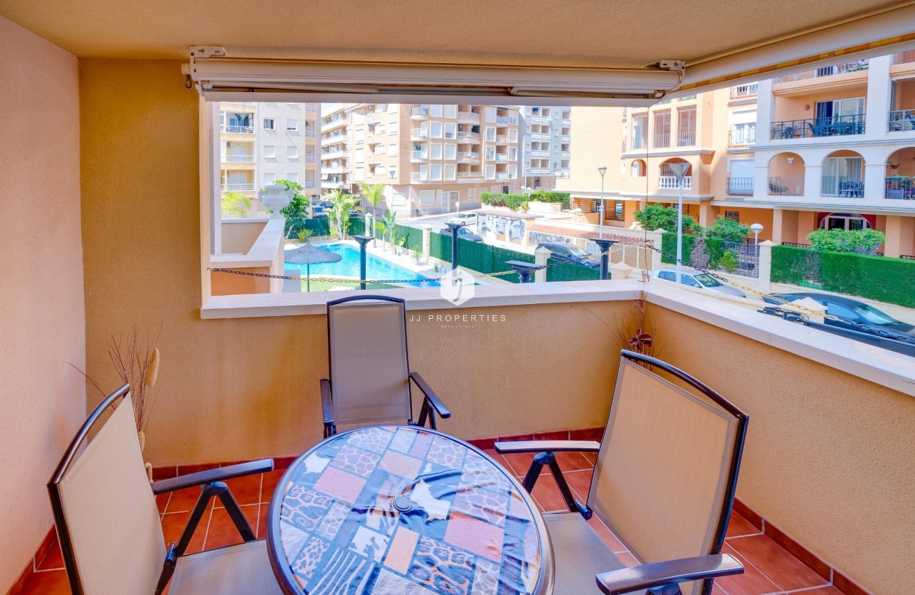 D'occasion - Appartement -
Torrevieja - Playa de los Locos