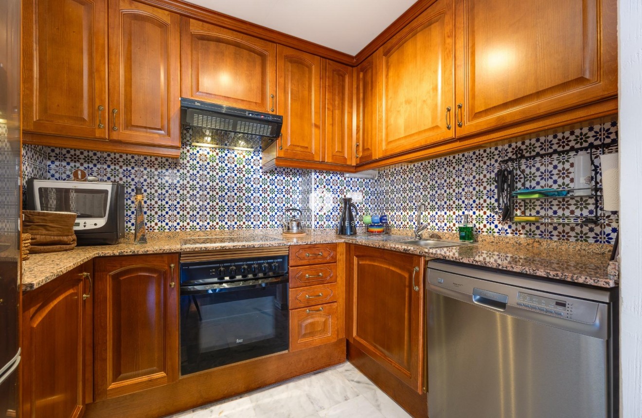 D'occasion - Appartement -
Torrevieja - Playa de los Locos