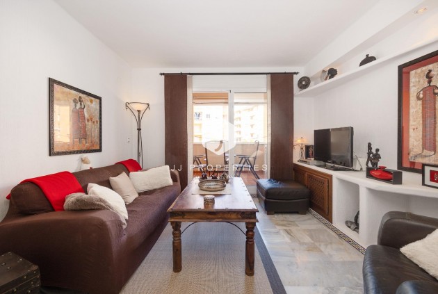 D'occasion - Appartement -
Torrevieja - Playa de los Locos