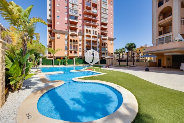 D'occasion - Appartement -
Torrevieja - Playa de los Locos
