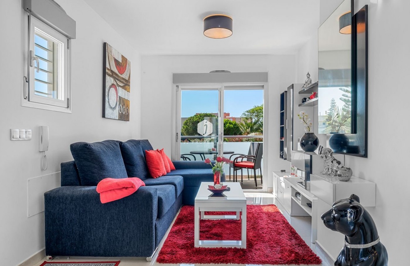 Segunda mano - Bungalow -
Punta Prima - Costa Blanca