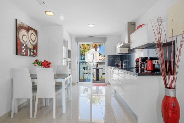 Segunda mano - Bungalow -
Punta Prima - Costa Blanca