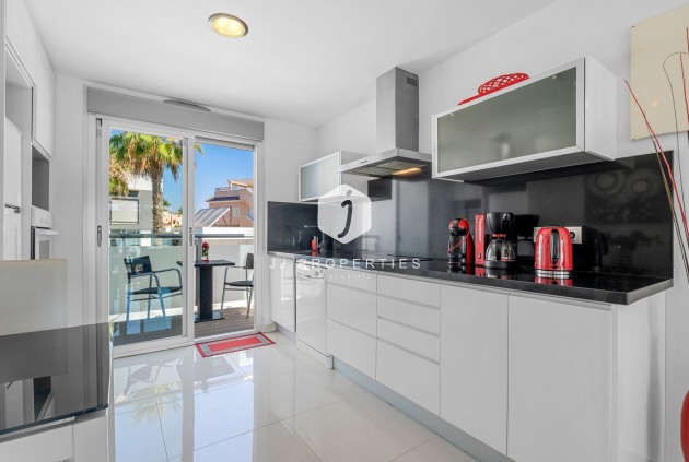 Segunda mano - Bungalow -
Punta Prima - Costa Blanca