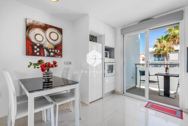 Segunda mano - Bungalow -
Punta Prima - Costa Blanca