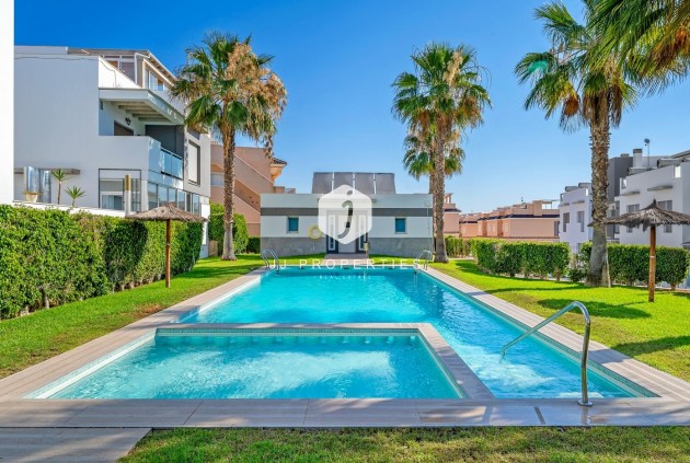 Segunda mano - Bungalow -
Punta Prima - Costa Blanca