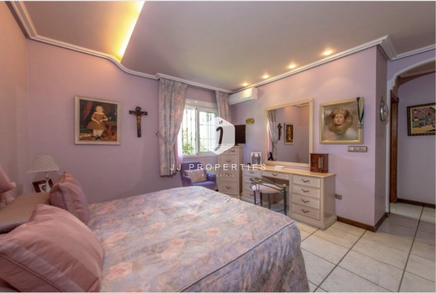 Segunda mano - Villa -
La Mata - Costa Blanca