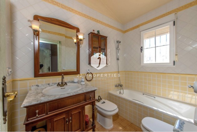 Segunda mano - Villa -
La Mata - Costa Blanca