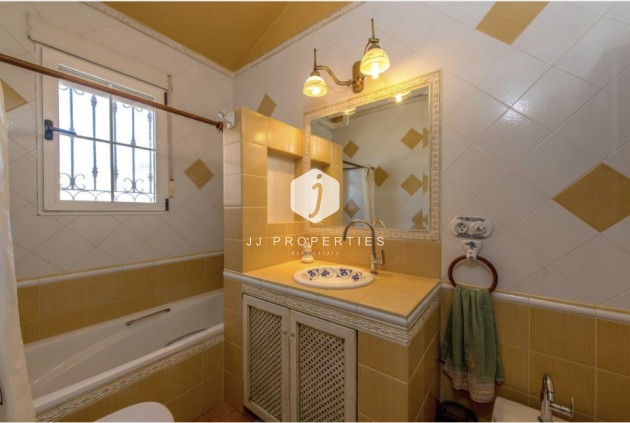 Segunda mano - Villa -
La Mata - Costa Blanca