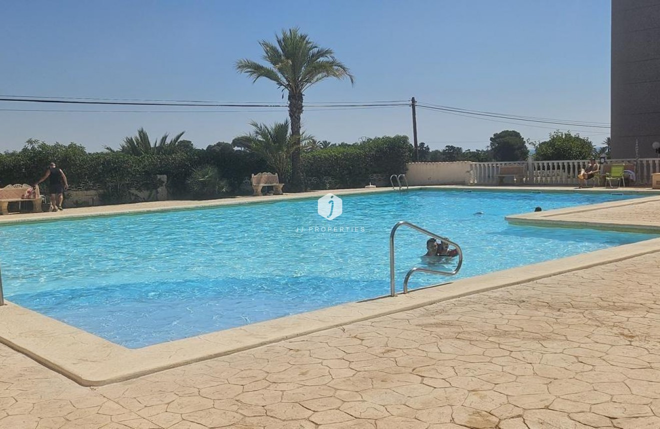 Segunda mano - Apartamento / piso -
Orihuela Costa - Punta Prima