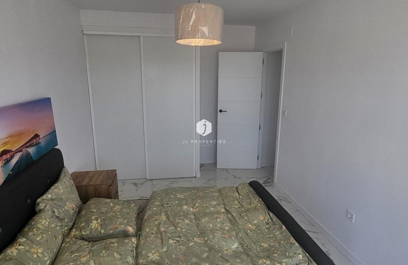 Segunda mano - Apartamento / piso -
Orihuela Costa - Punta Prima