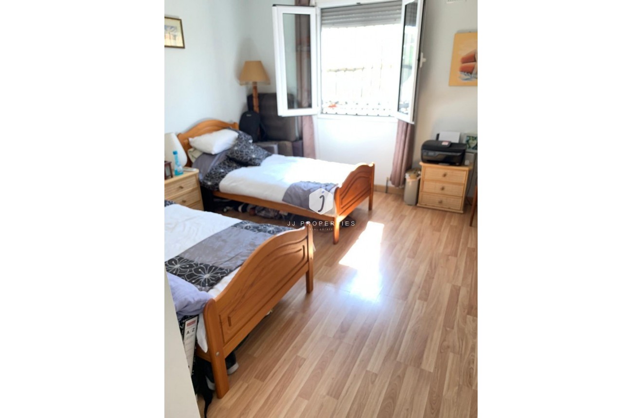 Segunda mano - Villa -
Torrevieja - Los Balcones - Los Altos del Edén