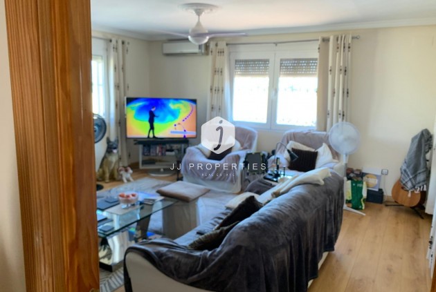 Segunda mano - Villa -
Torrevieja - Los Balcones - Los Altos del Edén