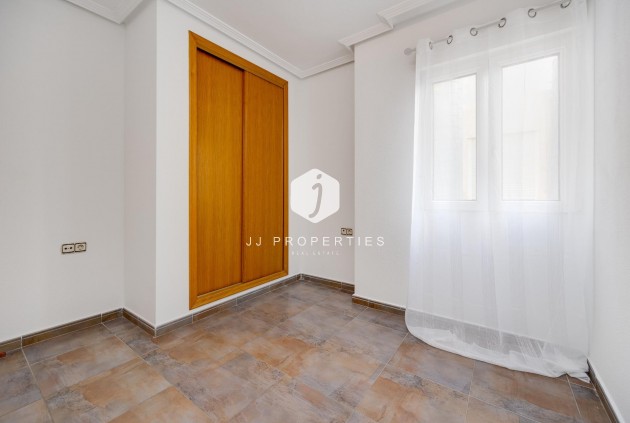 Segunda mano - Ático -
Torrevieja - Centro