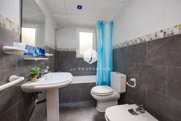 Segunda mano - Ático -
Torrevieja - Centro