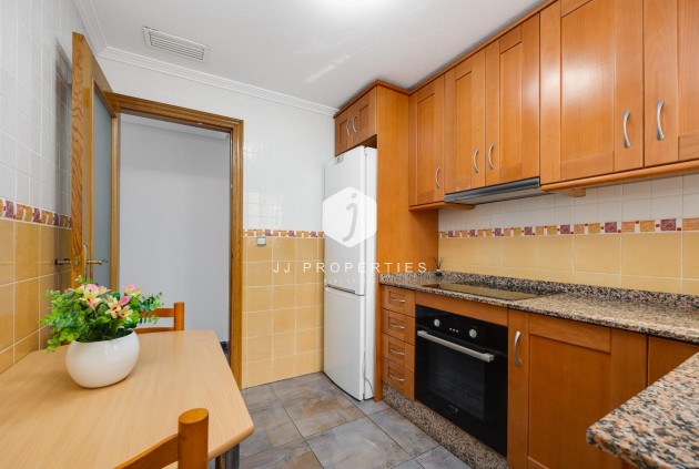 Segunda mano - Ático -
Torrevieja - Centro