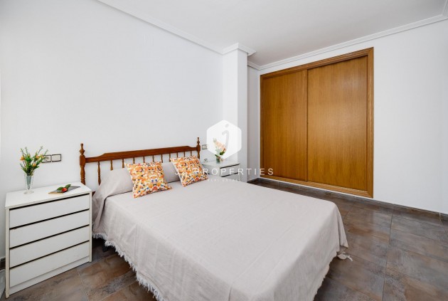 Segunda mano - Ático -
Torrevieja - Centro