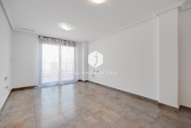 Segunda mano - Ático -
Torrevieja - Centro