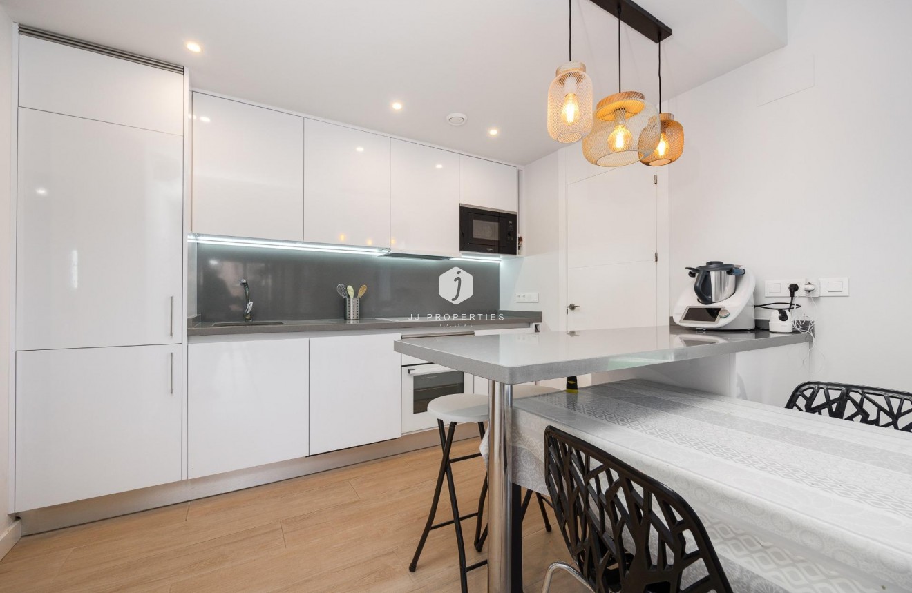 D'occasion - Appartement -
Orihuela Costa - Villamartín-las Filipinas