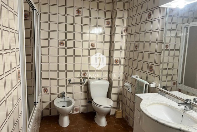 Segunda mano - Apartamento / piso -
Torrevieja - Playa del Cura