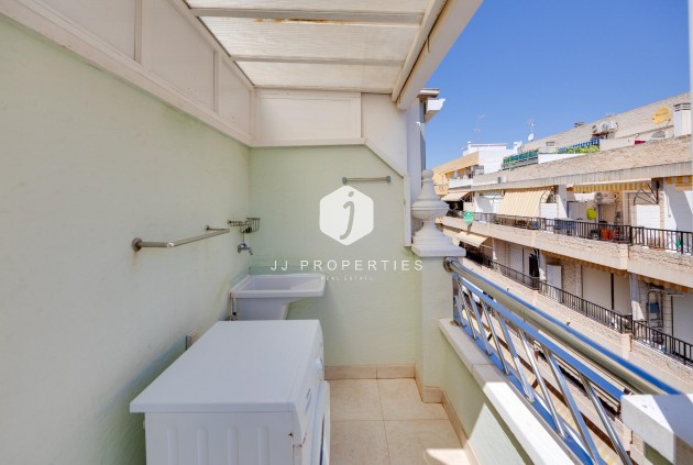 Segunda mano - Apartamento / piso -
Torrevieja - Paseo maritimo