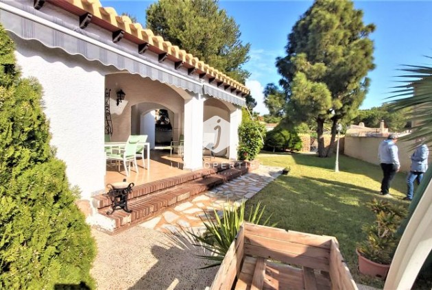 Segunda mano - Villa -
Torrevieja - Costa Blanca