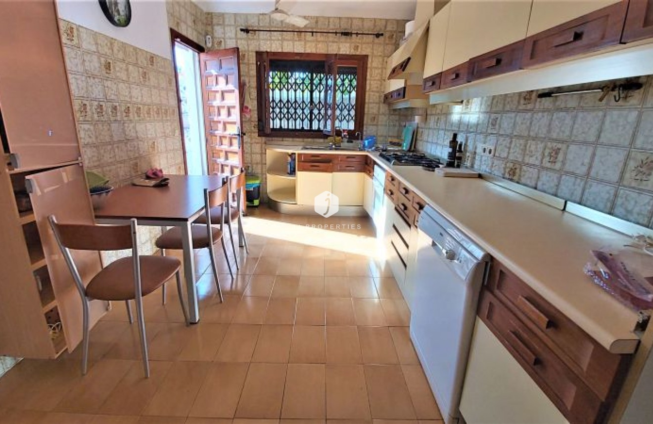 Segunda mano - Villa -
Torrevieja - Costa Blanca