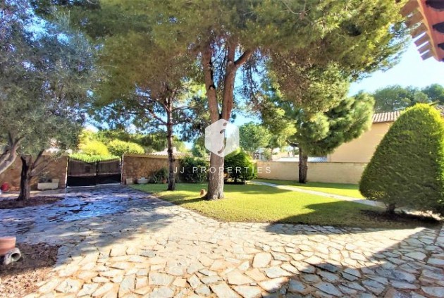 Segunda mano - Villa -
Torrevieja - Costa Blanca