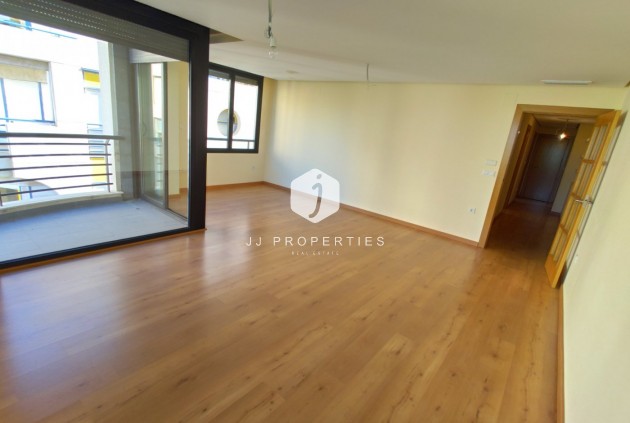 Segunda mano - Apartamento / piso -
Torrevieja - Puerto