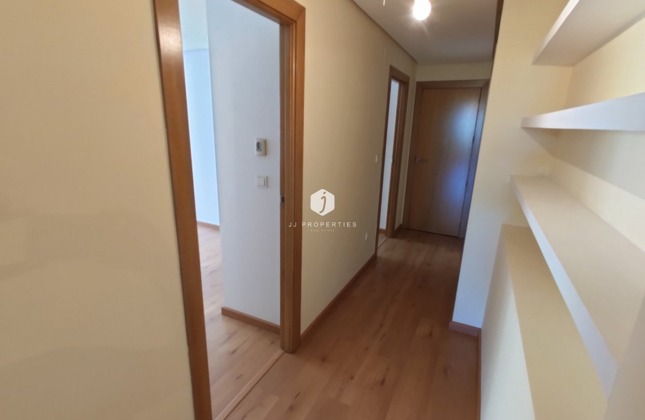Segunda mano - Apartamento / piso -
Torrevieja - Puerto