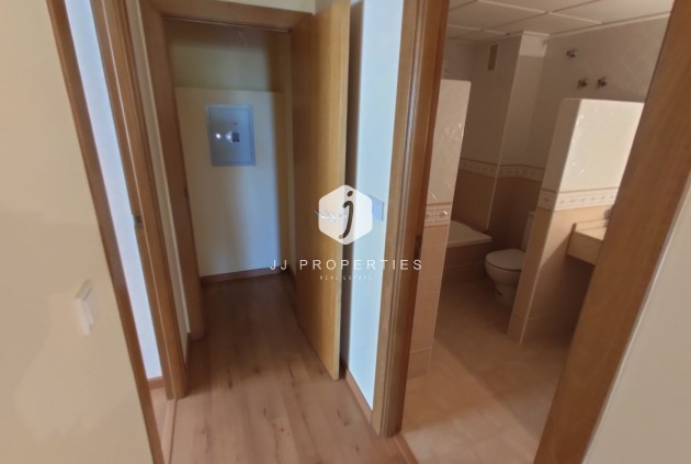 Segunda mano - Apartamento / piso -
Torrevieja - Puerto