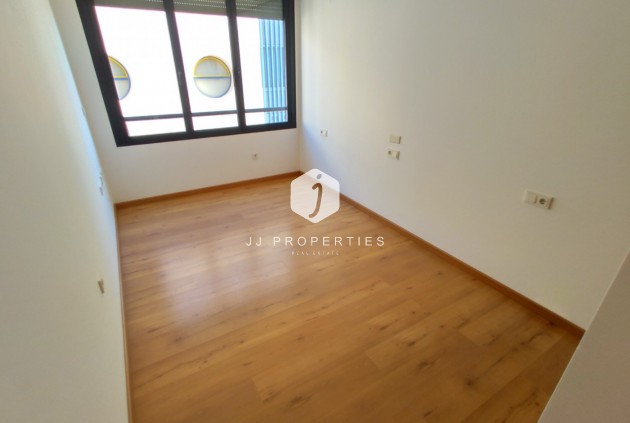 Segunda mano - Apartamento / piso -
Torrevieja - Puerto