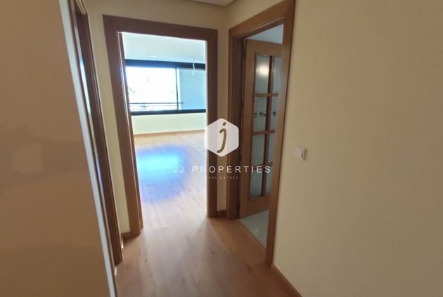 Segunda mano - Apartamento / piso -
Torrevieja - Puerto