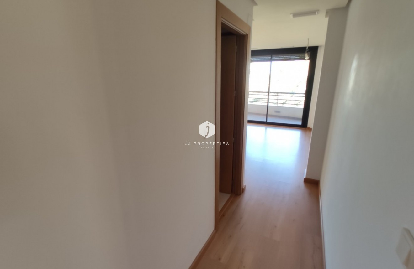 Segunda mano - Apartamento / piso -
Torrevieja - Puerto