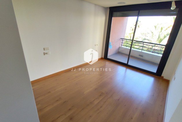 Segunda mano - Apartamento / piso -
Torrevieja - Puerto