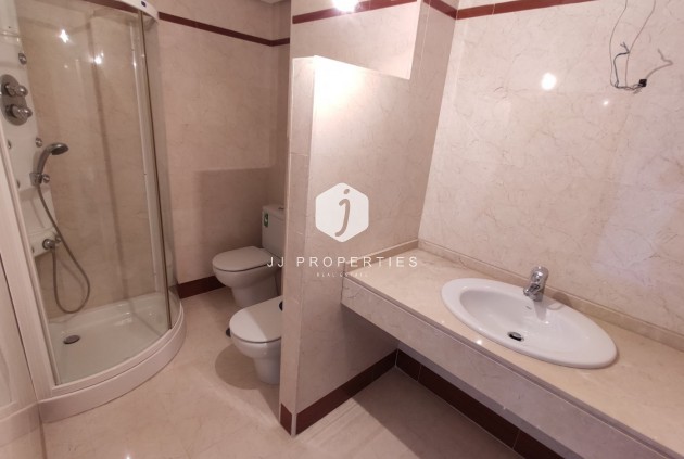 Segunda mano - Apartamento / piso -
Torrevieja - Puerto