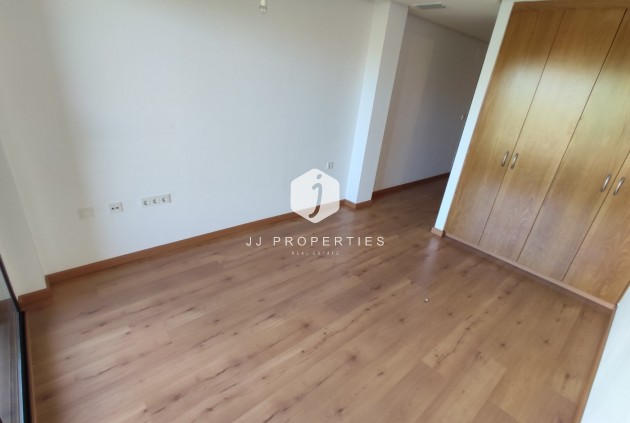 Segunda mano - Apartamento / piso -
Torrevieja - Puerto