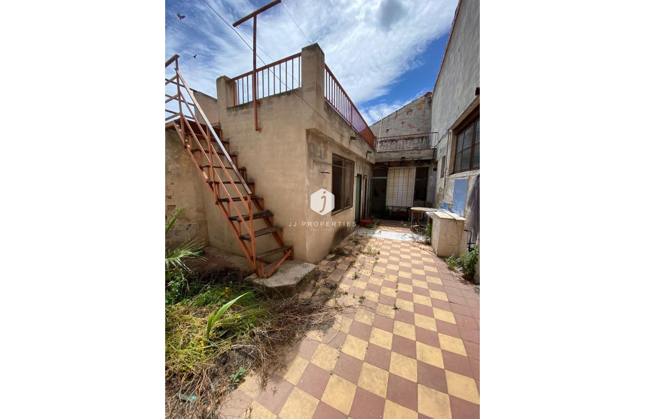 Segunda mano - Chalet -
Jacarilla - Jacarilla - Town