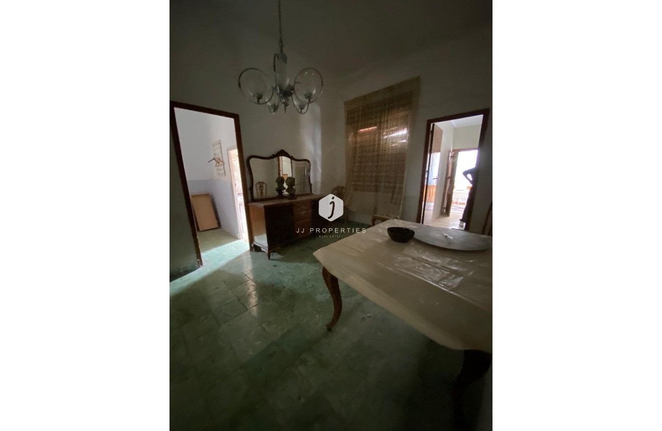 Segunda mano - Chalet -
Jacarilla - Jacarilla - Town