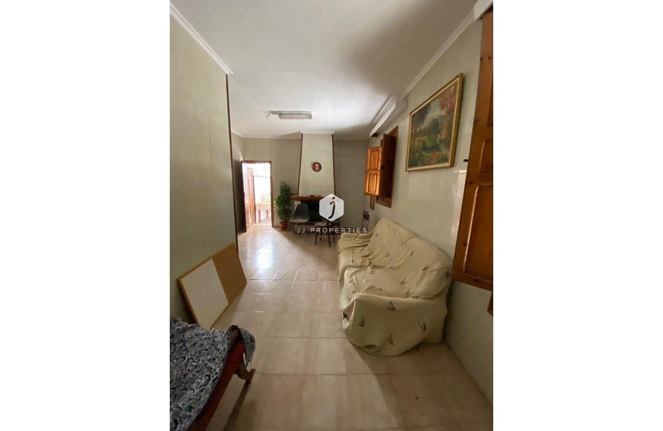 Segunda mano - Chalet -
Jacarilla - Jacarilla - Town