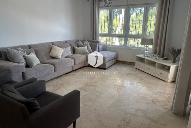 Aus zweiter Hand - Villa -
Orihuela Costa - Costa Blanca