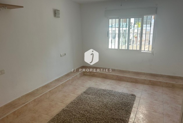 Aus zweiter Hand - Villa -
Orihuela Costa - Costa Blanca