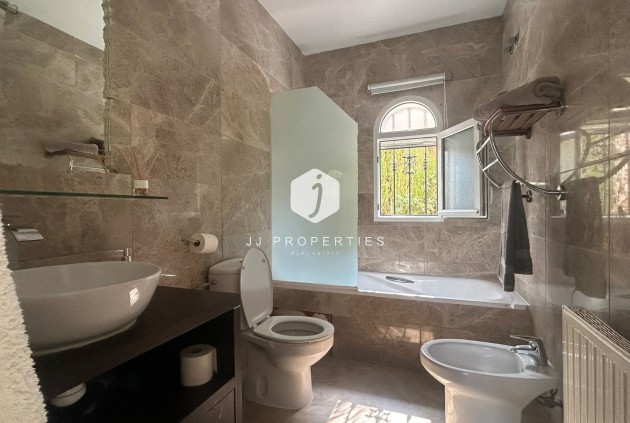 Aus zweiter Hand - Villa -
Orihuela Costa - Costa Blanca