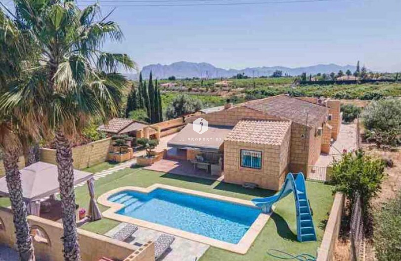 Segunda mano - Casa de campo -
Albatera - Inland