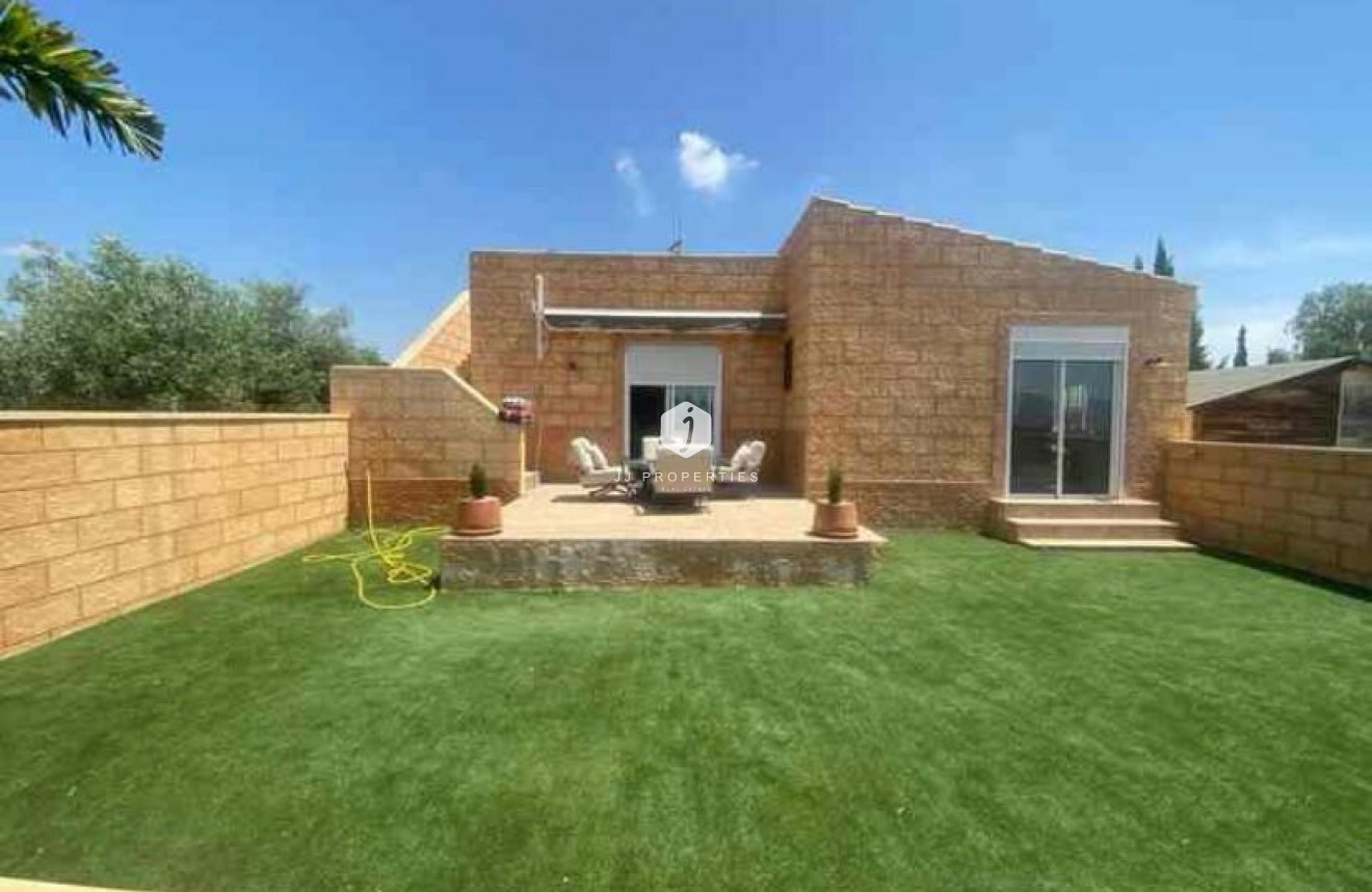 Segunda mano - Casa de campo -
Albatera - Inland